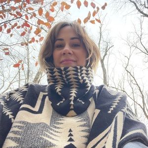 Meet your Posher, Olive